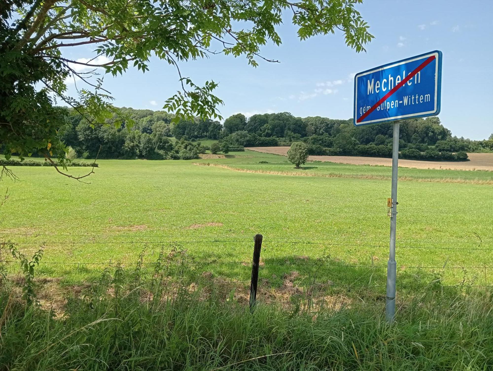 Bnb Het Geluk Van Limburg Мехелен Екстер'єр фото